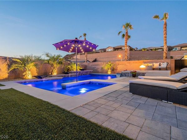 26 Via Tavolara, Henderson, NV 89011