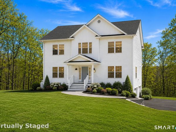 218 Quaker Farms, Oxford, CT 06478