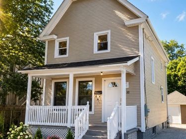 32 Randall Place, Springfield, MA 01108