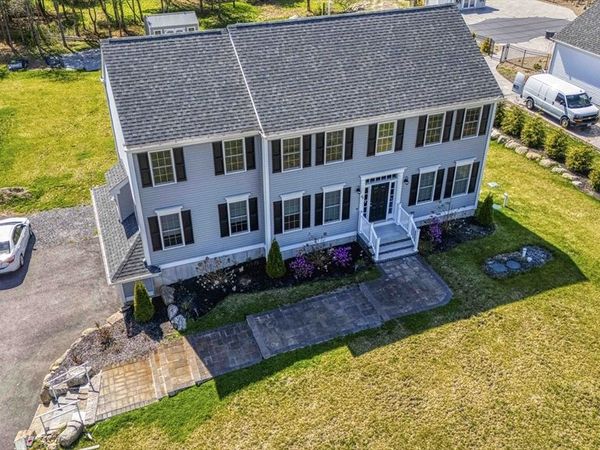 127 Gifford Rd, Westport, MA 02790