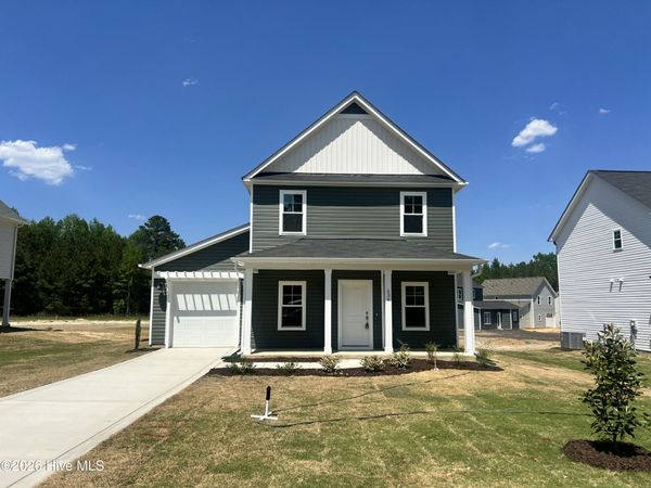 536 Bartley Street , Vass, NC 28394