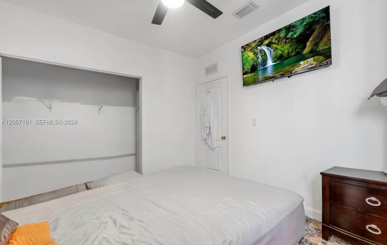 8546 SW 214th Way , Cutler Bay, FL 33189 Photo