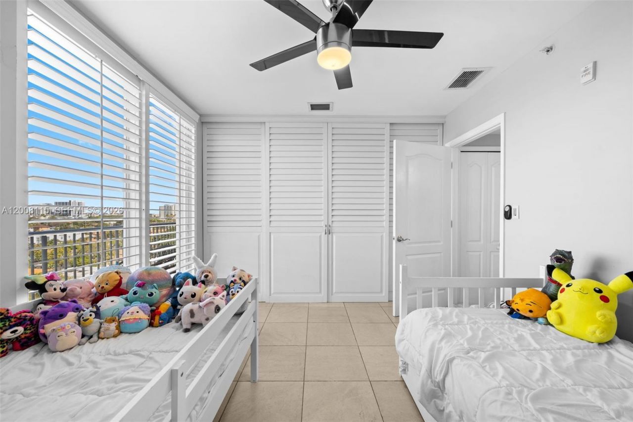 2550 SW 27th Ave, Unit 701, Miami, FL 33133 Photo