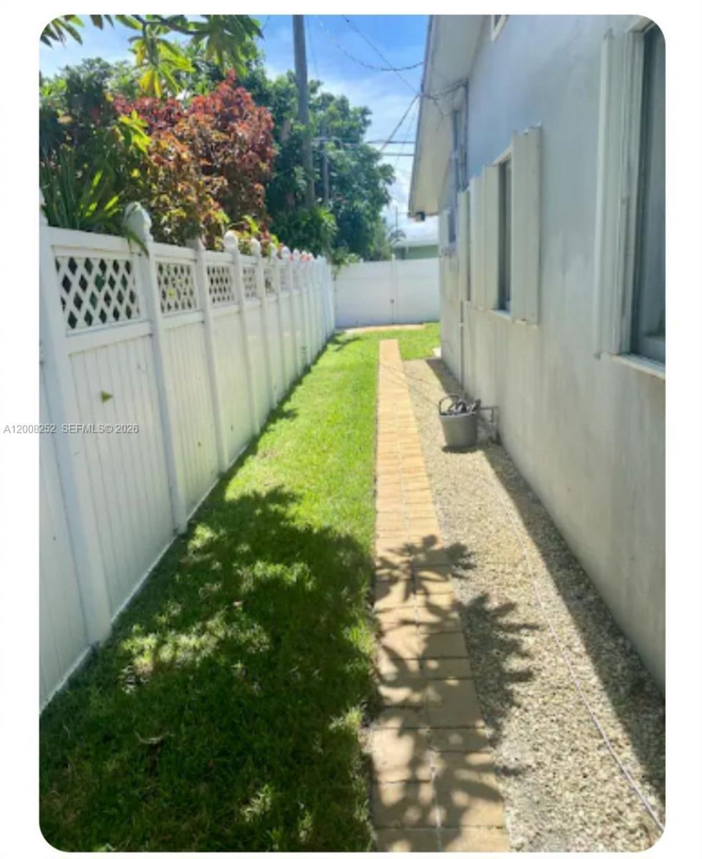 1740 NE 56th St, Fort Lauderdale, FL 33334 Photo