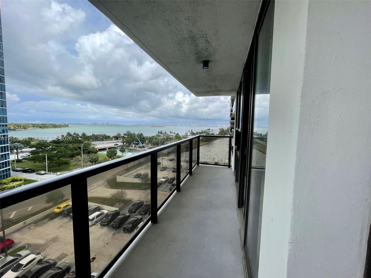 600 NE 36th St, Unit 801, Miami, FL 33137 Photo