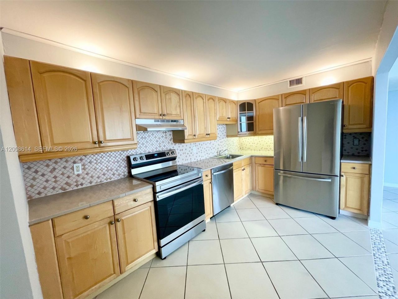 600 NE 36th St, Unit 801, Miami, FL 33137 Photo