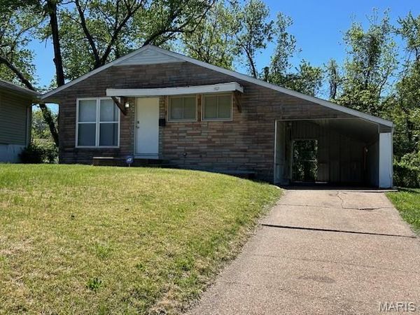 182 Monteith Circle , Unincorporated, MO 63137