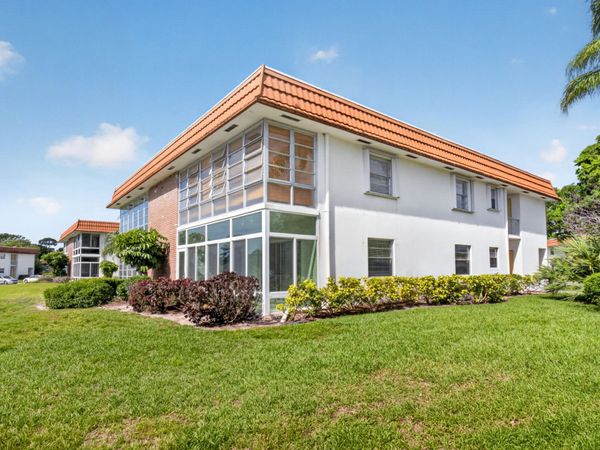 1225 NW 21st Street, Unit 2407, Stuart, FL 34994
