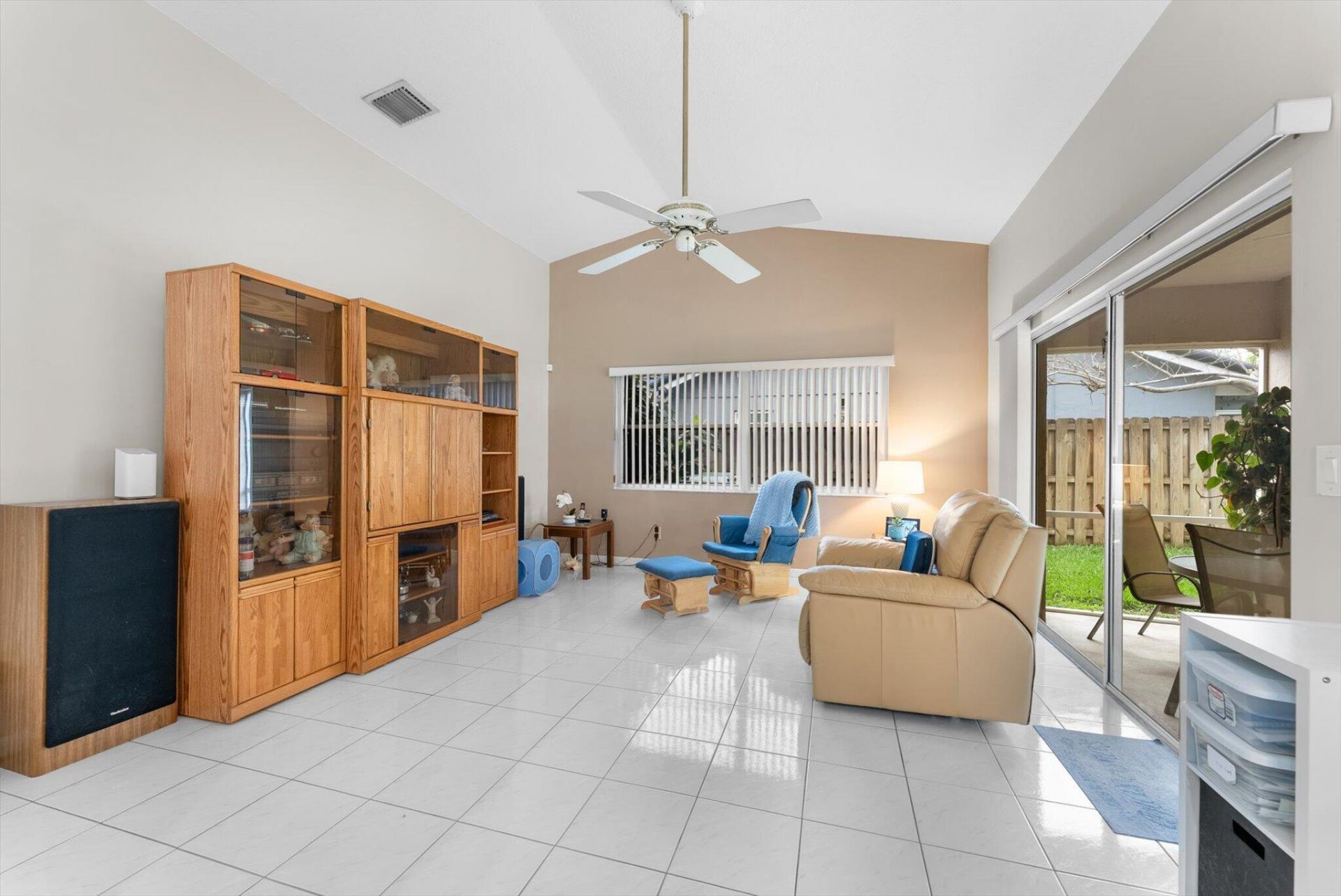 20301 NW 7th Street, Pembroke Pines, FL 33029 Photo