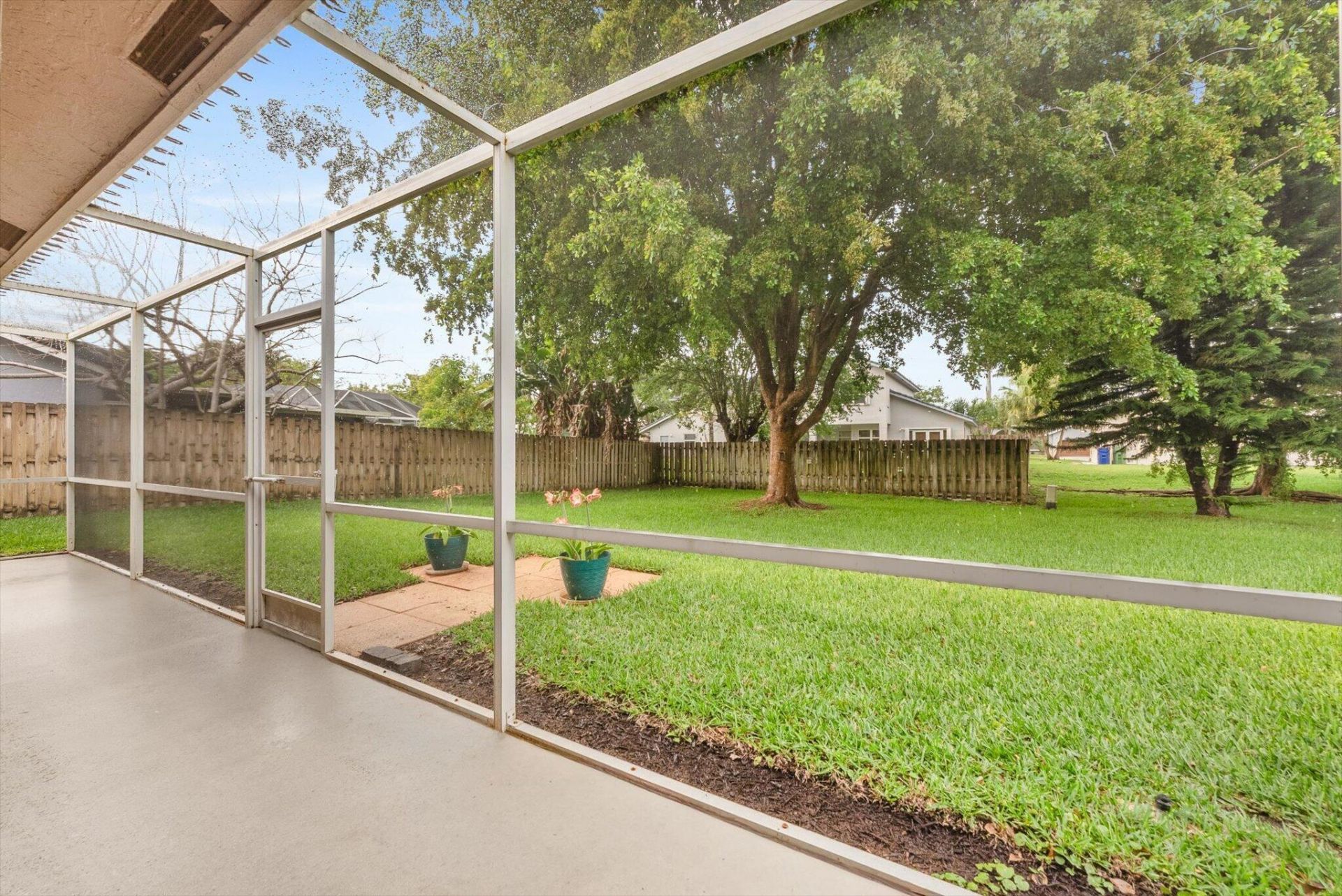 20301 NW 7th Street, Pembroke Pines, FL 33029 Photo