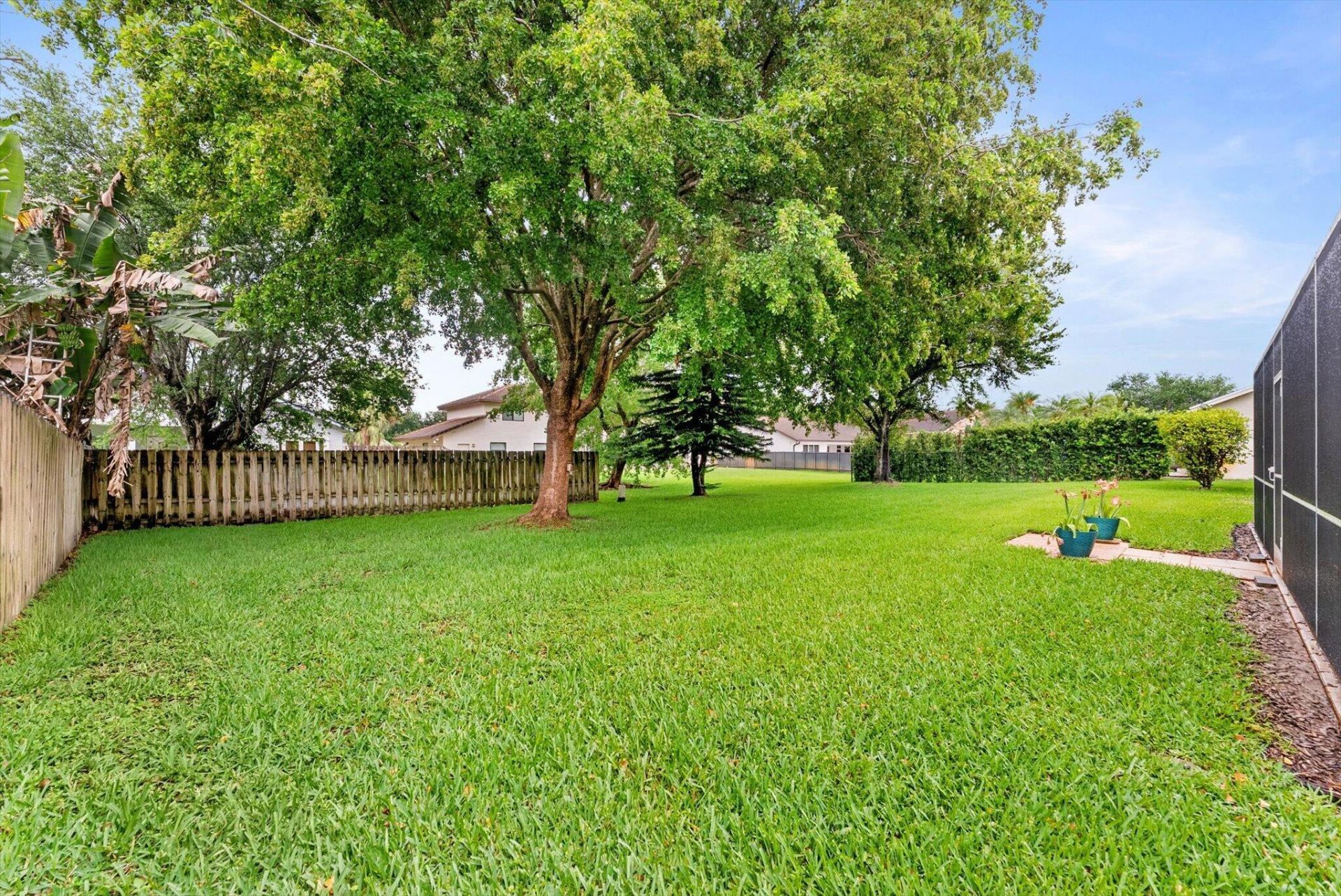 20301 NW 7th Street, Pembroke Pines, FL 33029 Photo
