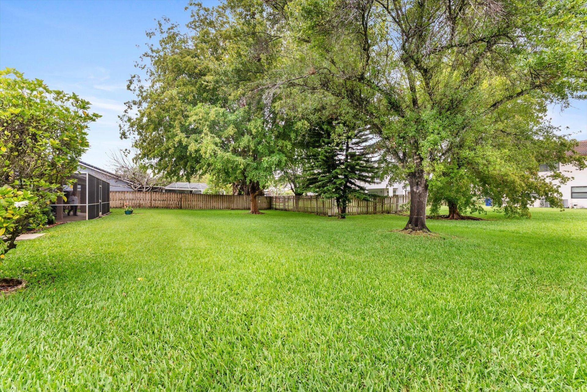 20301 NW 7th Street, Pembroke Pines, FL 33029 Photo
