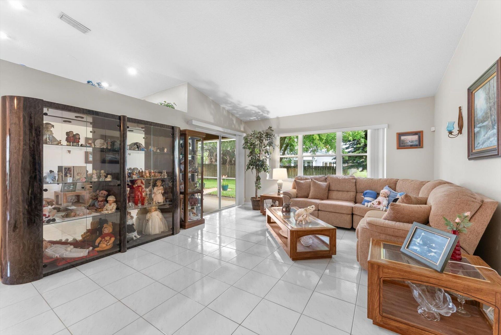 20301 NW 7th Street, Pembroke Pines, FL 33029 Photo