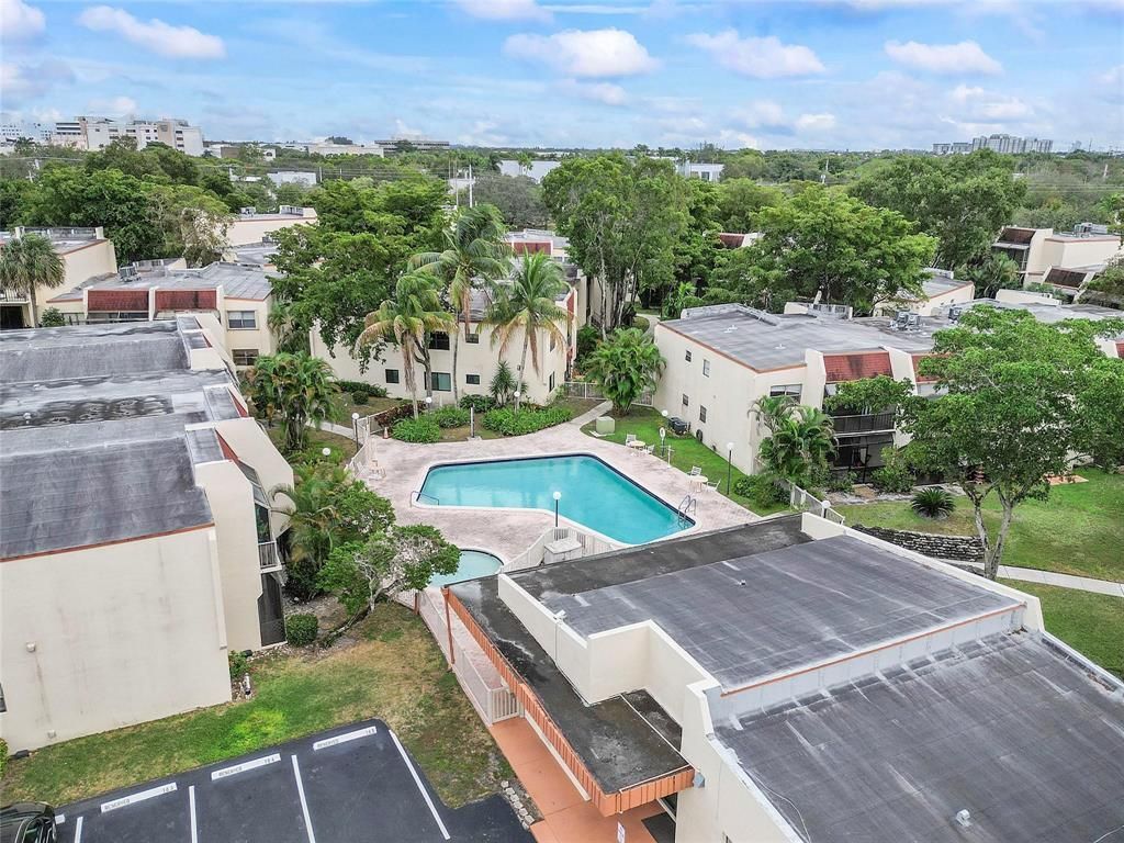 301 N Pine Island Road, Unit 107, Plantation, FL 33324 Photo