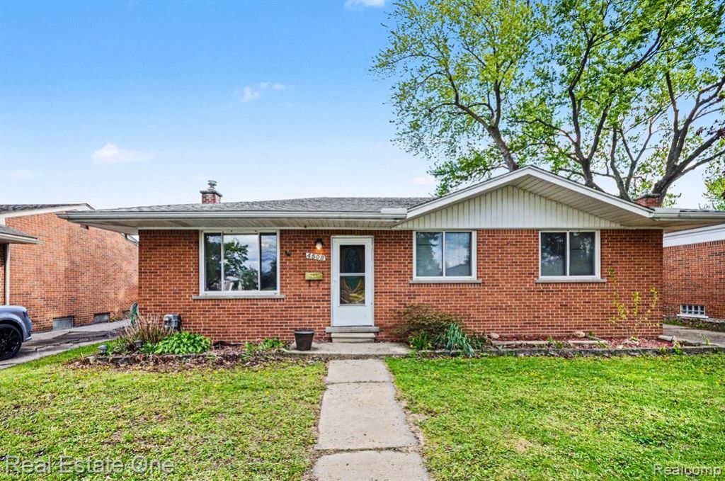 4508 Buckingham Drive, Warren, MI 48092 Main Photo