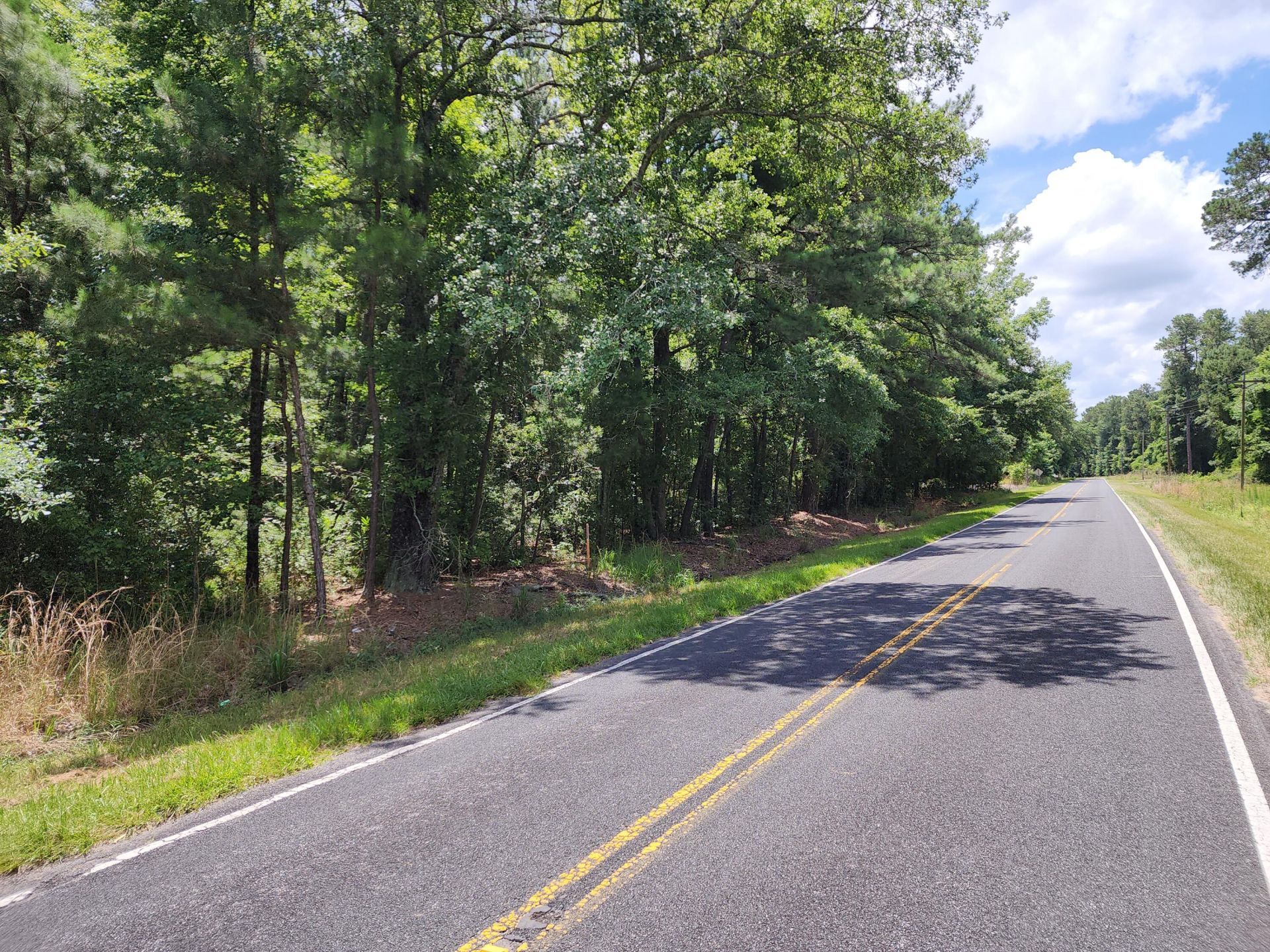 019 Thomas Kate Road Photo 12
