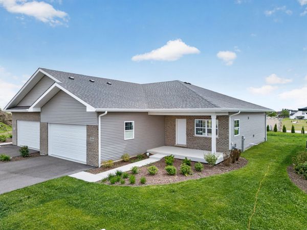 2039 Isabella Lane, Minooka, IL 60447