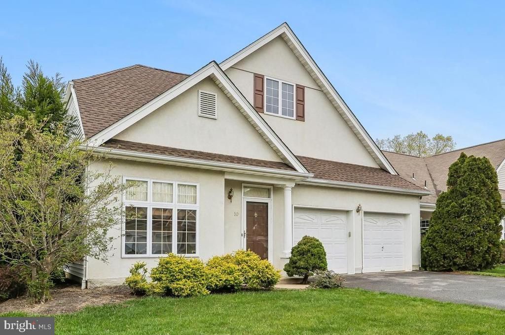 10 Honeyflower Lane, Princeton Junction, NJ 08550 Main Photo