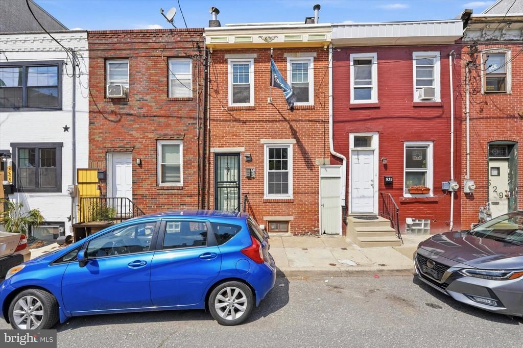 533 Titan Street, Philadelphia, PA 19147 Main Photo