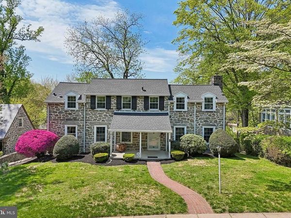 6 OVERBROOK PARKWAY, WYNNEWOOD, PA 19096