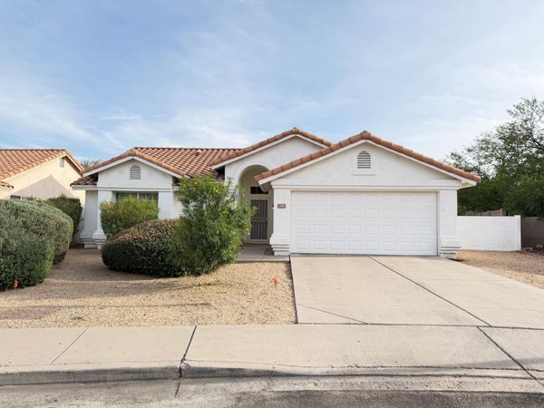 7283 W Tina Lane, Glendale, AZ 85310