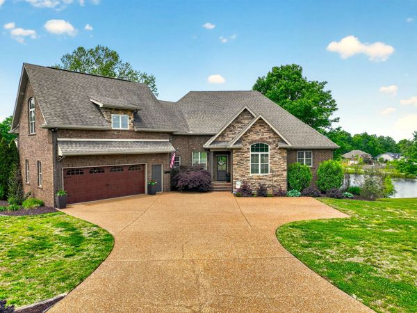 1228 Ballentrace Blvd, Lebanon, TN 37087