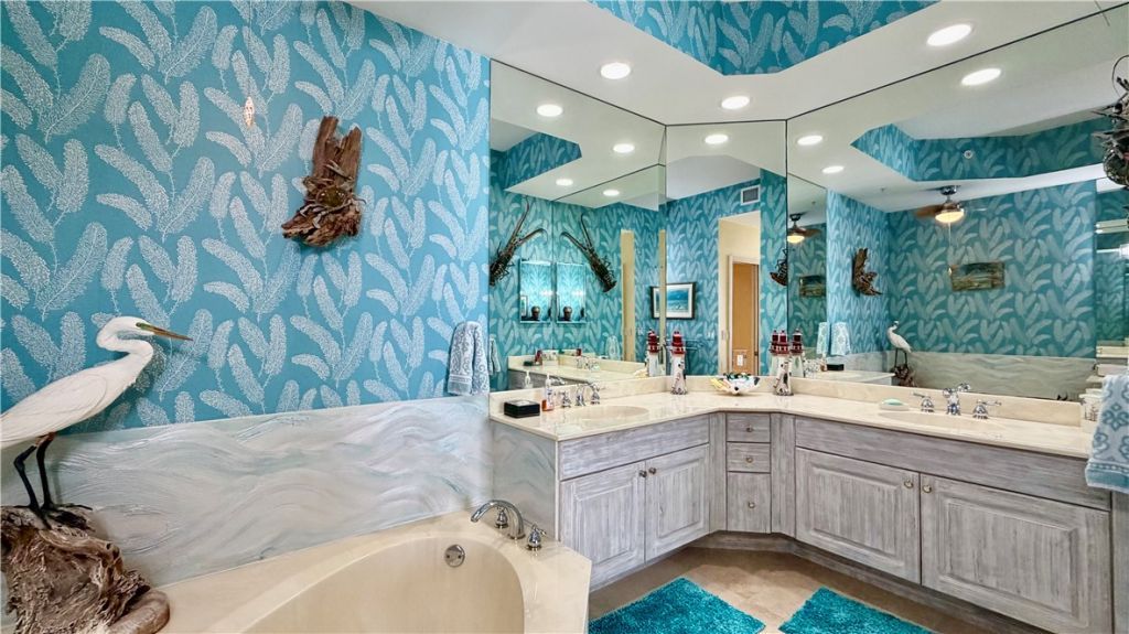 3000 N Highway A1a, Unit PHBG, Hutchinson Island, FL 34949 Photo