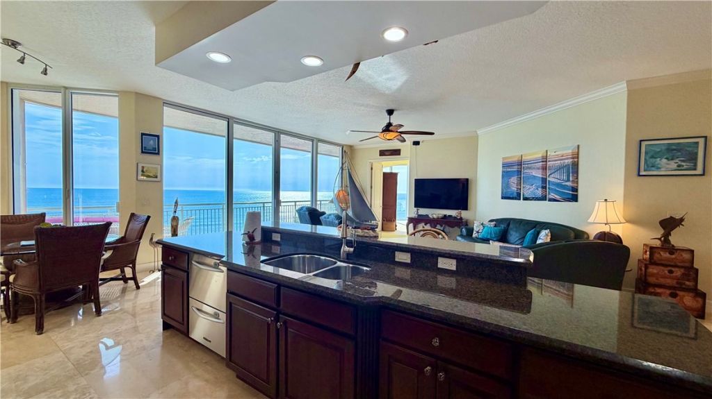 3000 N Highway A1a, Unit PHBG, Hutchinson Island, FL 34949 Photo