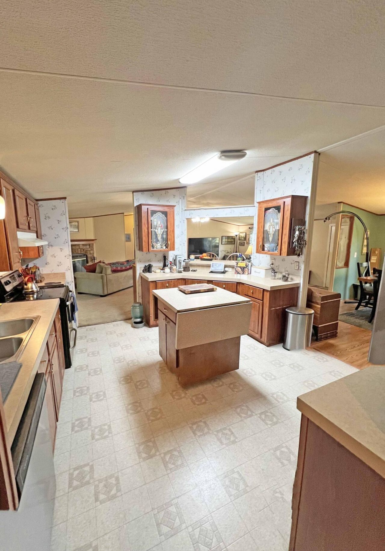 1525 Ethan Stone Road Photo 6
