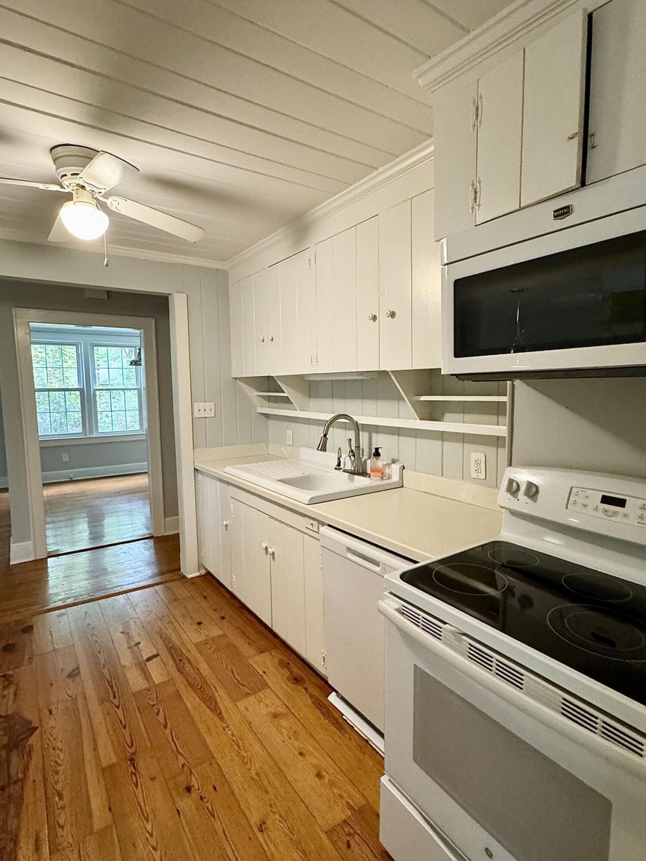 122 Gadsden Street Photo 21