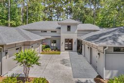 3682 Colonel Vanderhorst Circle photo 4