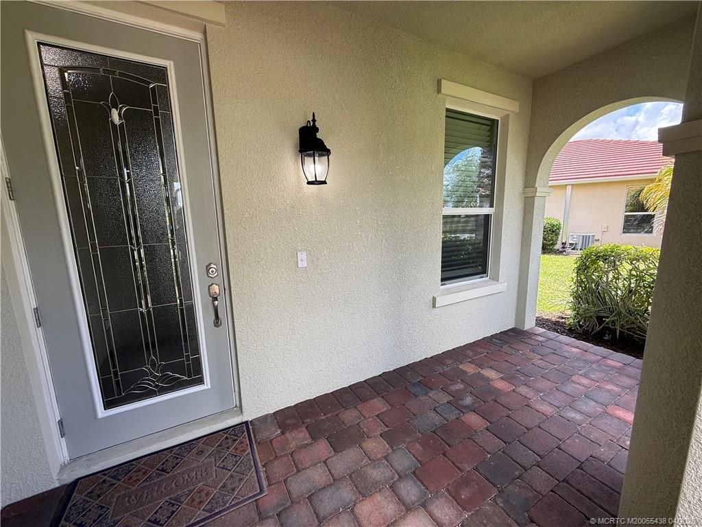 11304 SW Mountain Ash Circle, Port Saint Lucie, FL 34987 Photo