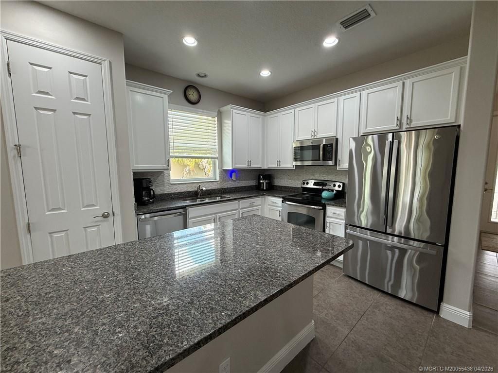 11304 SW Mountain Ash Circle, Port Saint Lucie, FL 34987 Photo