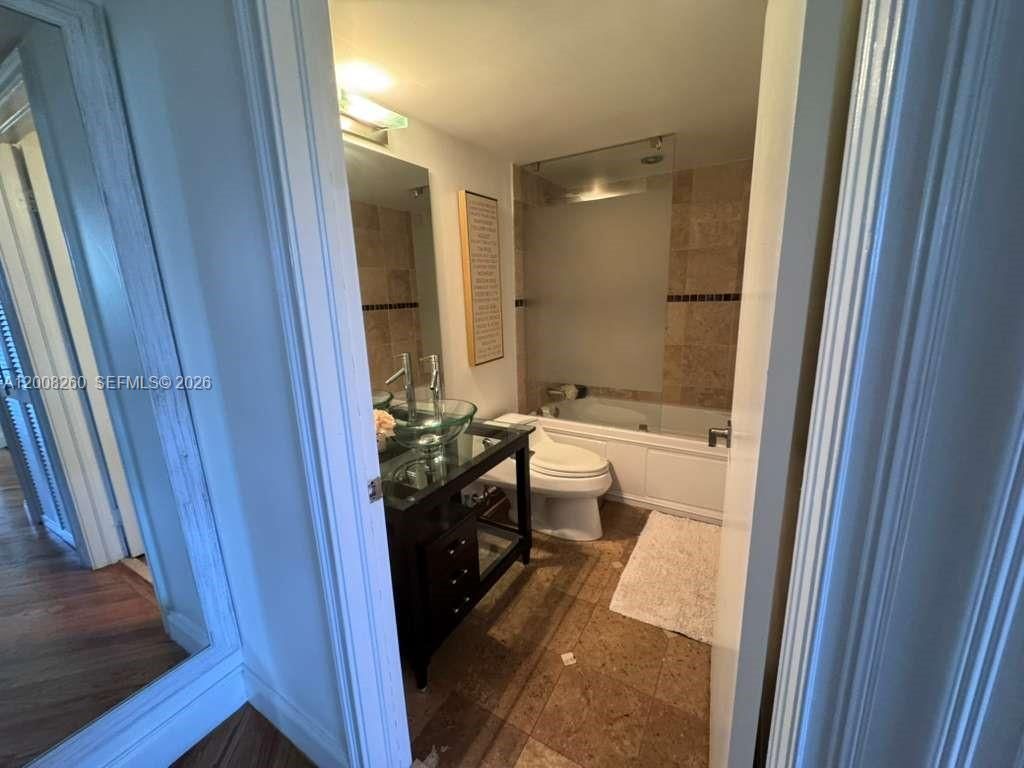 2400 SW 3rd Ave, Unit 601, Miami, FL 33129 Photo
