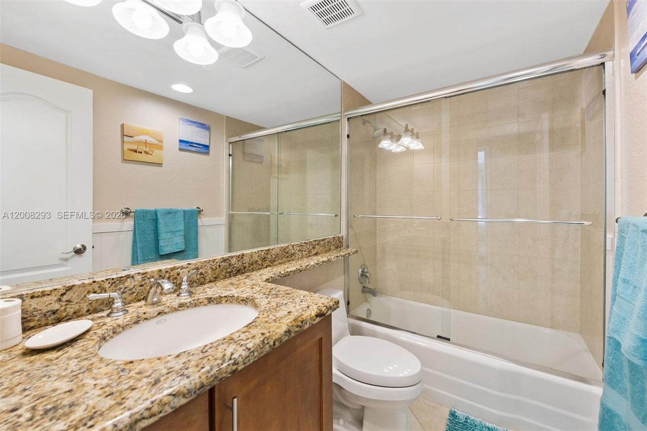 2900 NE 30th St , Unit 7G, Fort Lauderdale, FL 33306 Photo
