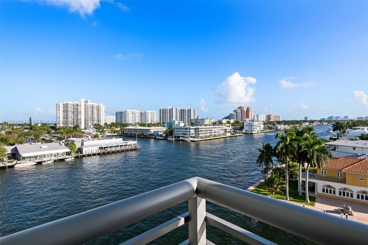 2900 NE 30th St , Unit 7G, Fort Lauderdale, FL 33306 Photo