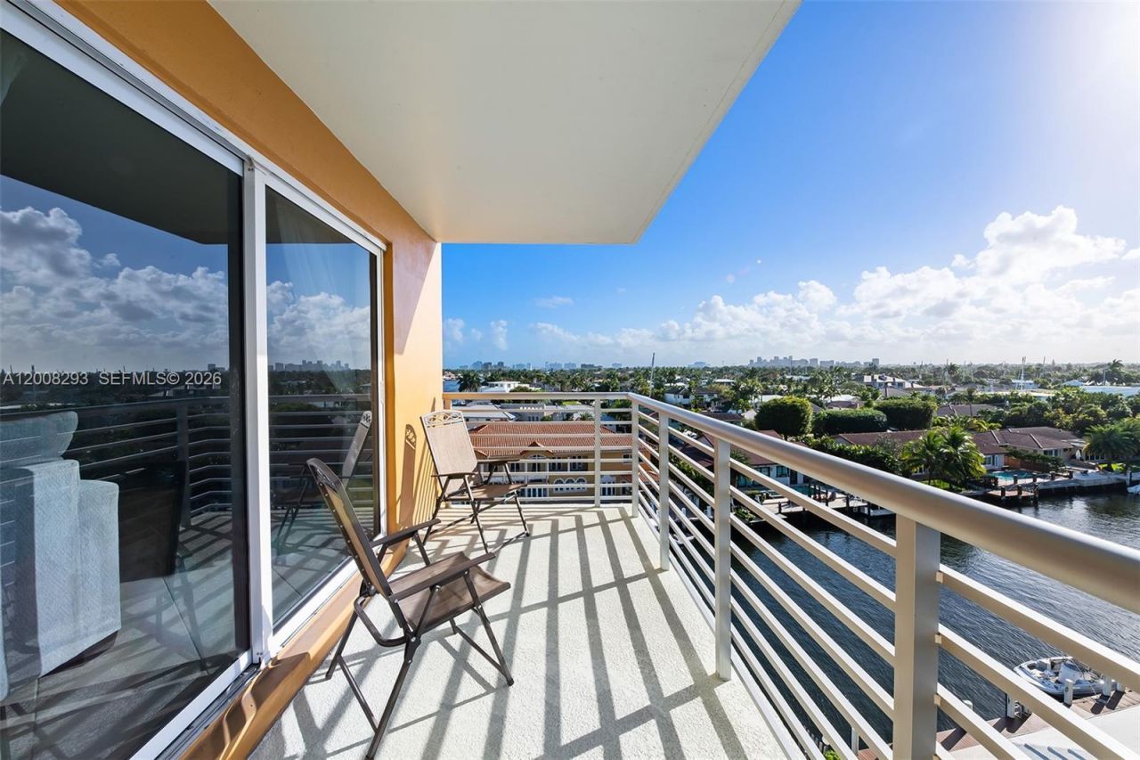 2900 NE 30th St , Unit 7G, Fort Lauderdale, FL 33306 Photo