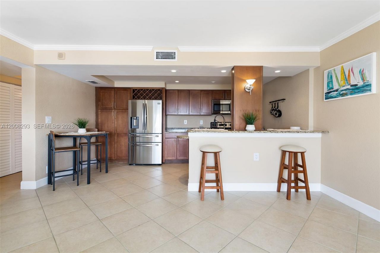 2900 NE 30th St , Unit 7G, Fort Lauderdale, FL 33306 Photo