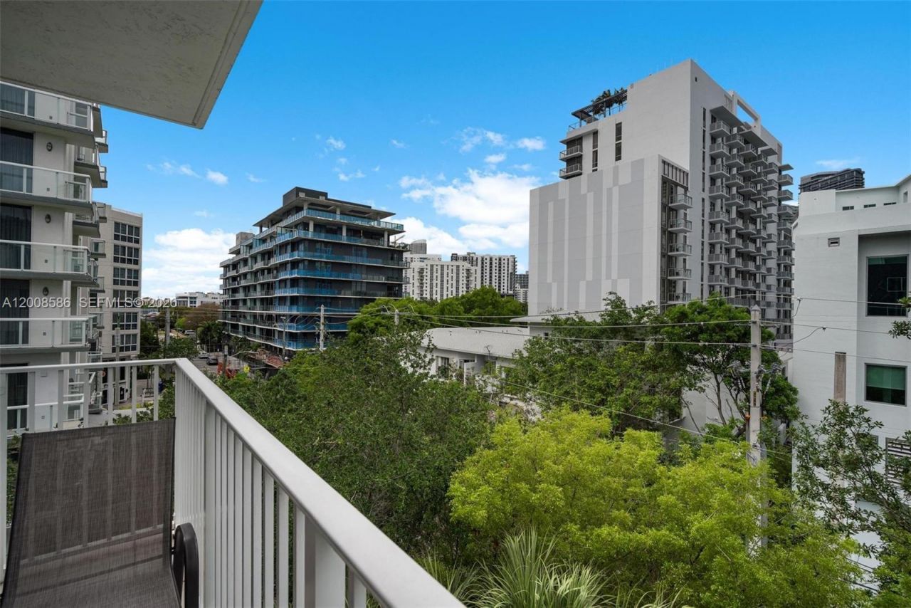 126 SW 17th Rd , Unit 507, Miami, FL 33129 Photo