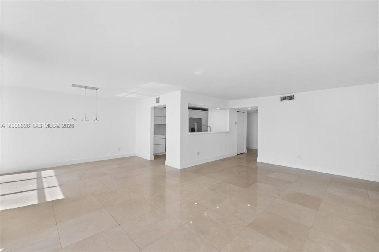 1420 Brickell Bay Dr , Unit 1001A, Miami, FL 33131 Photo