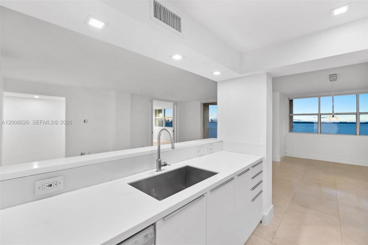 1420 Brickell Bay Dr , Unit 1001A, Miami, FL 33131 Photo
