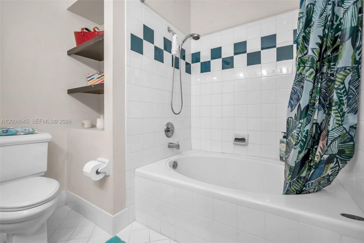 4266 SW 10th Pl, Deerfield Beach, FL 33442 Photo