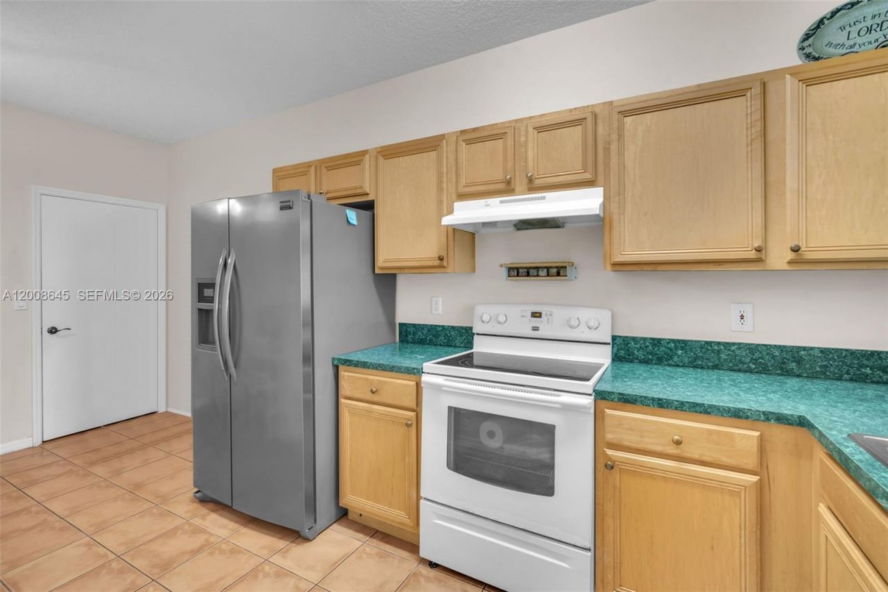 4266 SW 10th Pl, Deerfield Beach, FL 33442 Photo