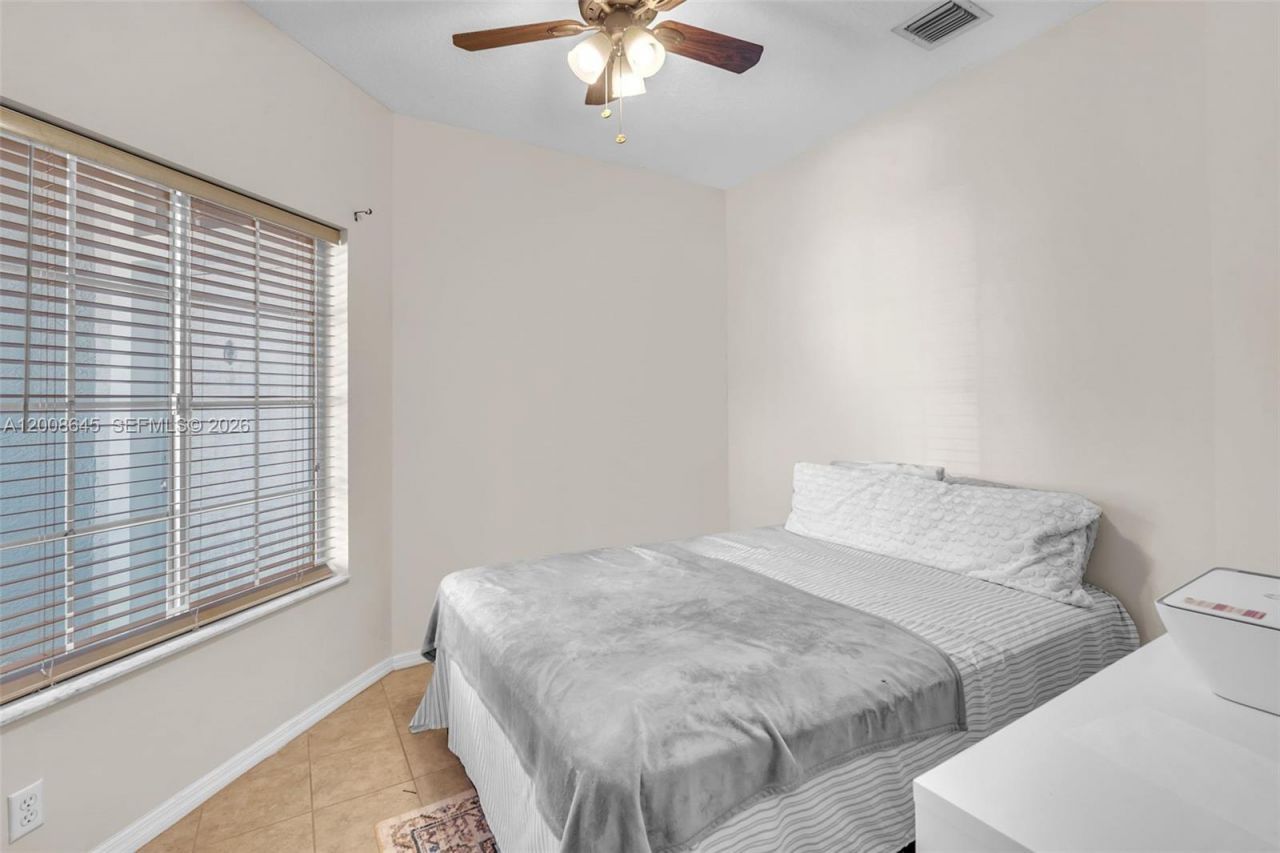 4266 SW 10th Pl, Deerfield Beach, FL 33442 Photo