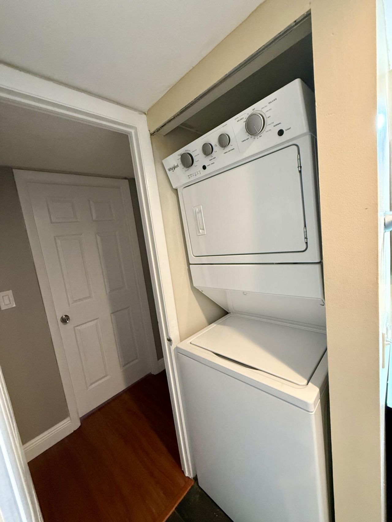 4156 Inverrary Drive, Unit 202, Lauderhill, FL 33319 Photo