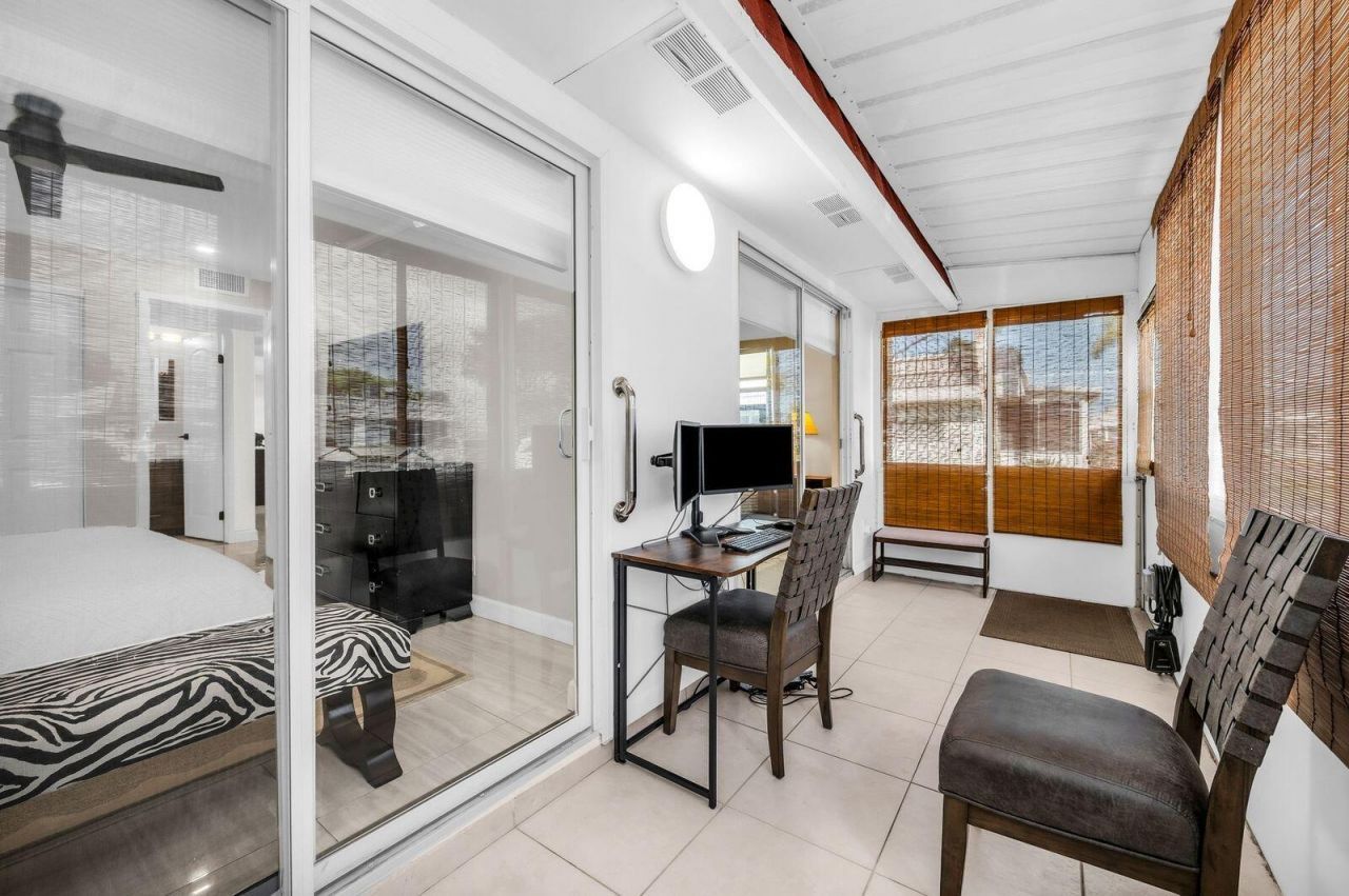 92 Valencia Drive, Unit D, Delray Beach, FL 33446 Photo