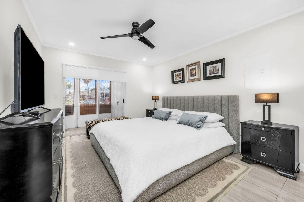 92 Valencia Drive, Unit D, Delray Beach, FL 33446 Photo