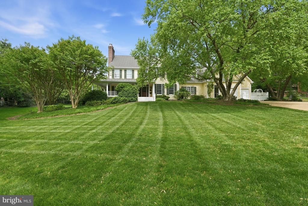 2120 Elliott Avenue, McLean, VA 22101 Main Photo