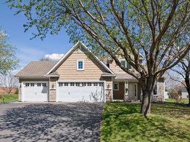 9226 Telford Bay, Brooklyn Park, MN 55443
