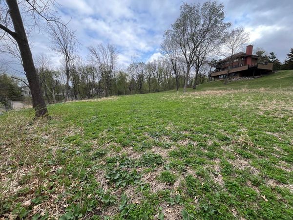 2850 Bridgeview Terrace, Eagan, MN 55122